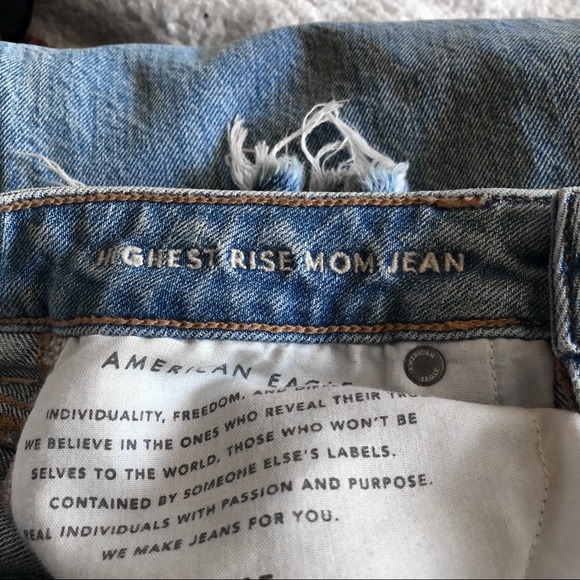 AE ripped highest waist mom jeans - Picture 7 of 9